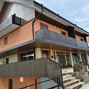 https://casa-amica-tonezza-del-cimone.hotelinveneto.com