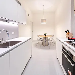 Charme On The Bridge - Center Apartamento