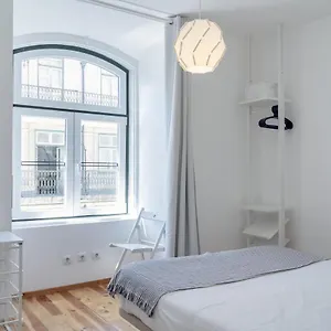 https://lisbon-downtown-by-262.hotels-lisbon-portugal.com